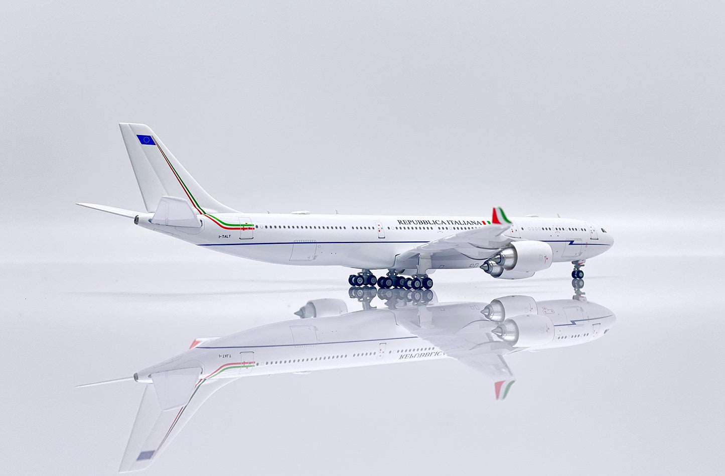 JCWINGS A340-500 ITALIAN AIR FORCE REG: I-TALY