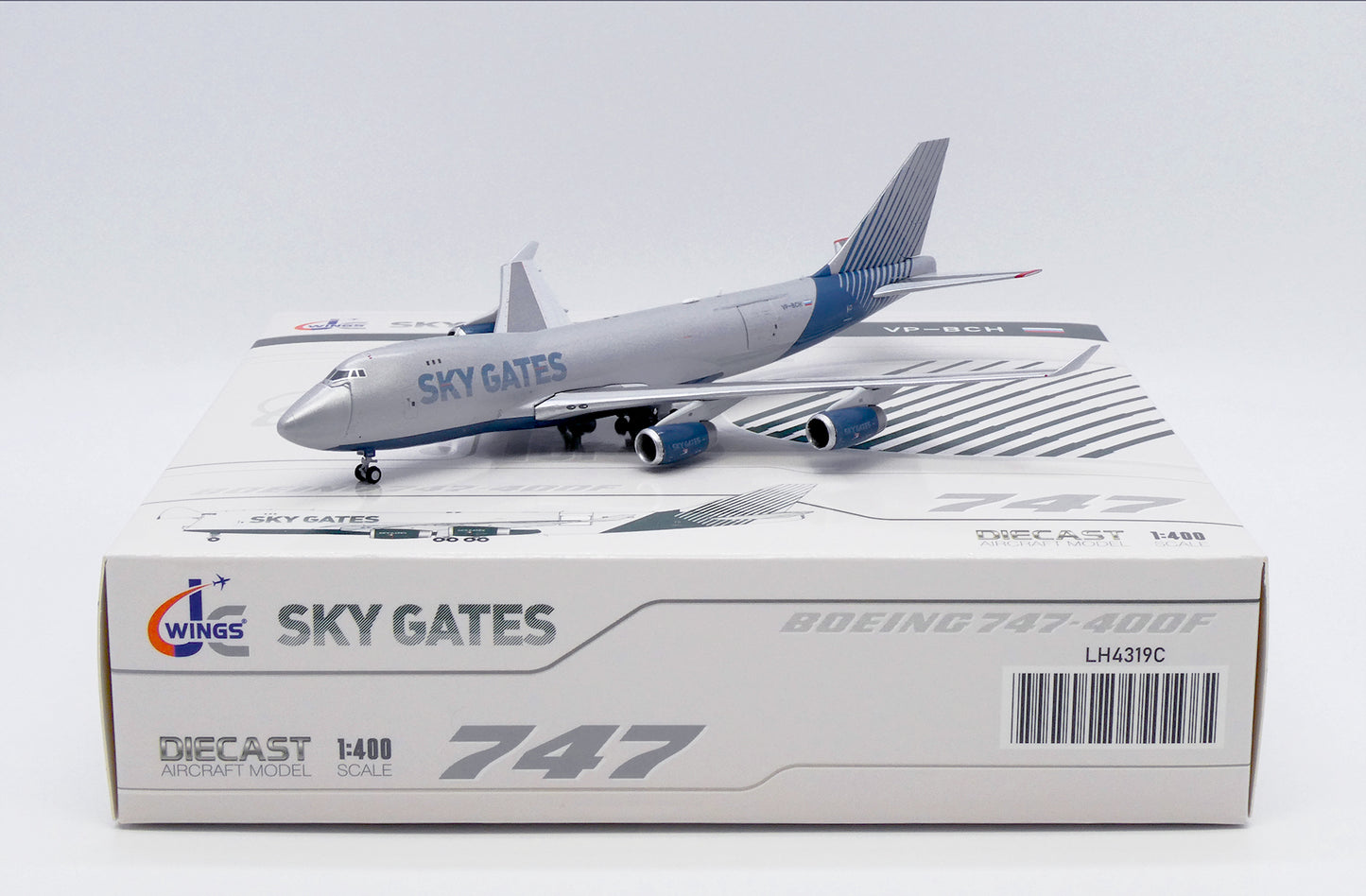 JC WINGS B747-400F SKY GATES AIRLINES (INTERACTIVE SERIES) REG: VP-BCH