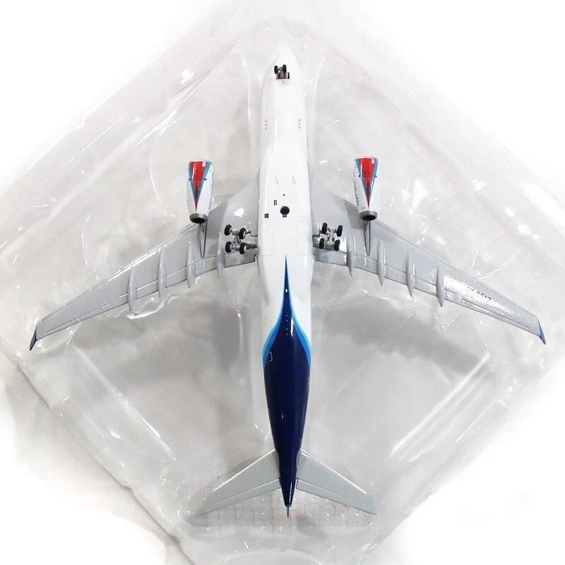 JC WINGS A330-200 FLY GANGWON REG: HL8512