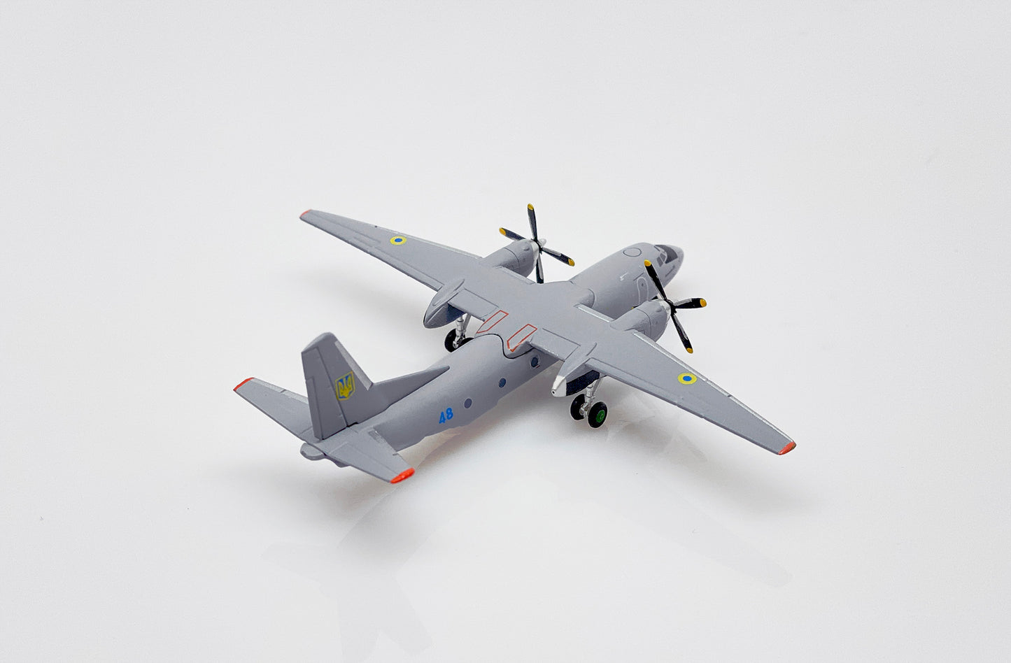 JC WINGS ANTONOV AN-26 UKRAINE AIR FORCE REG: 48
