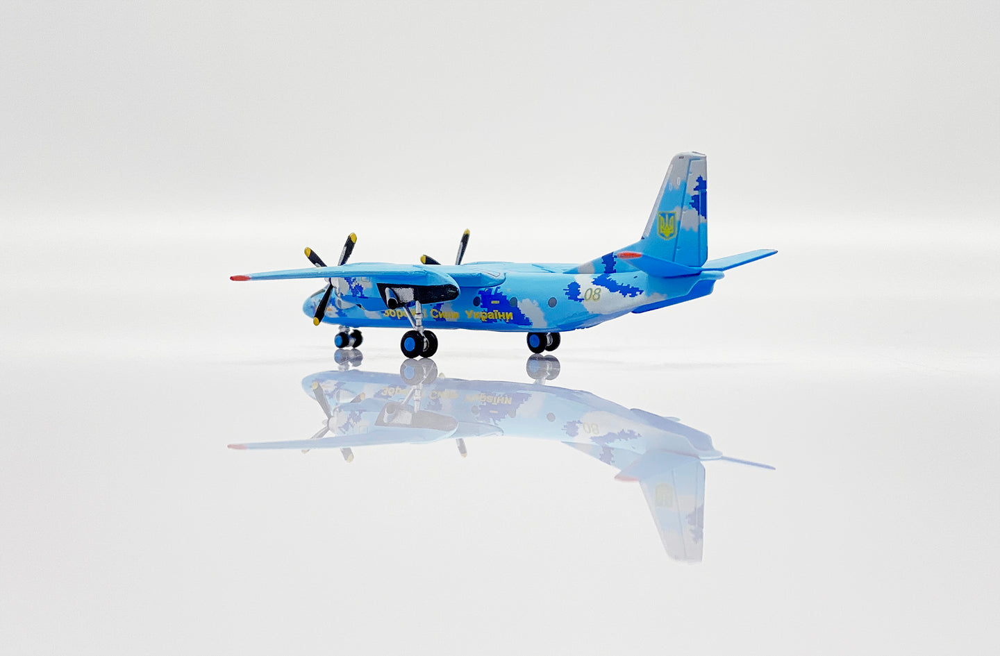 JC WINGS AN-26 UKRAINE AIR FORCE REG: 08