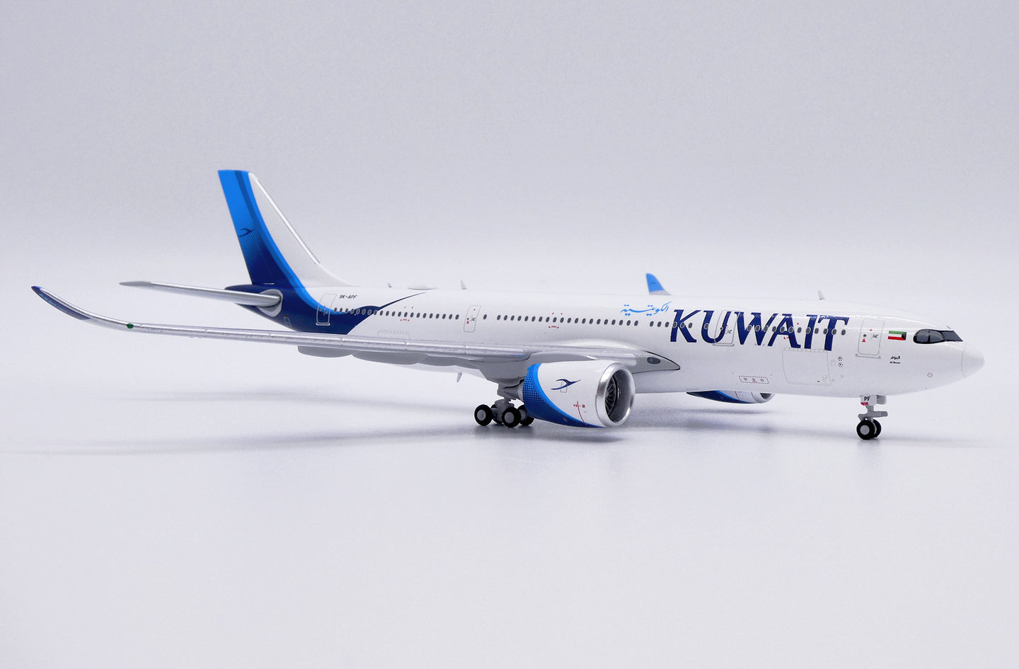 JCWINGS A330-800NEO KUWAIT AIRWAYS REG: 9K-APF