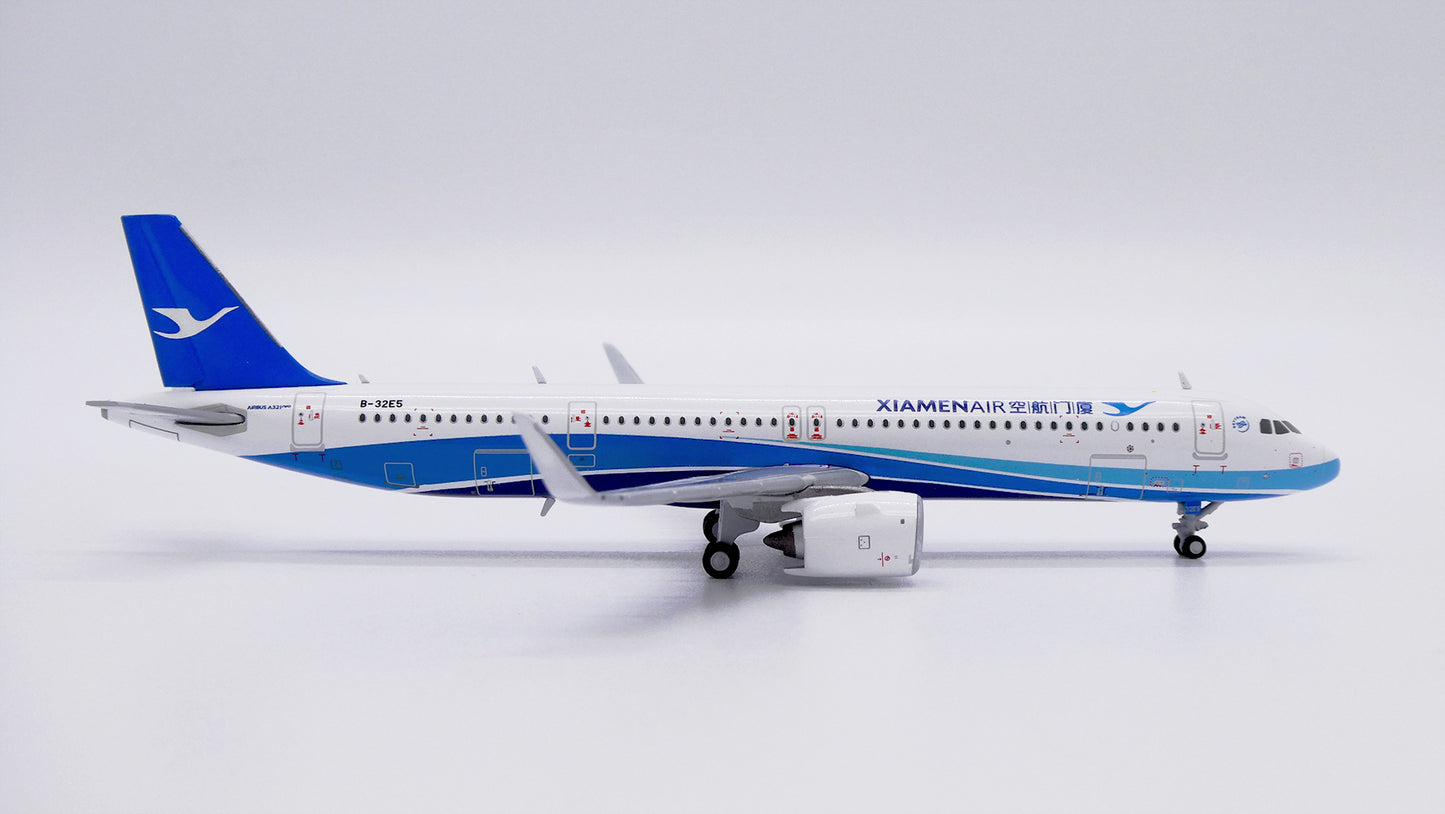 JC WINGS A321NEO XIAMEN AIRLINES REG: B-32E5