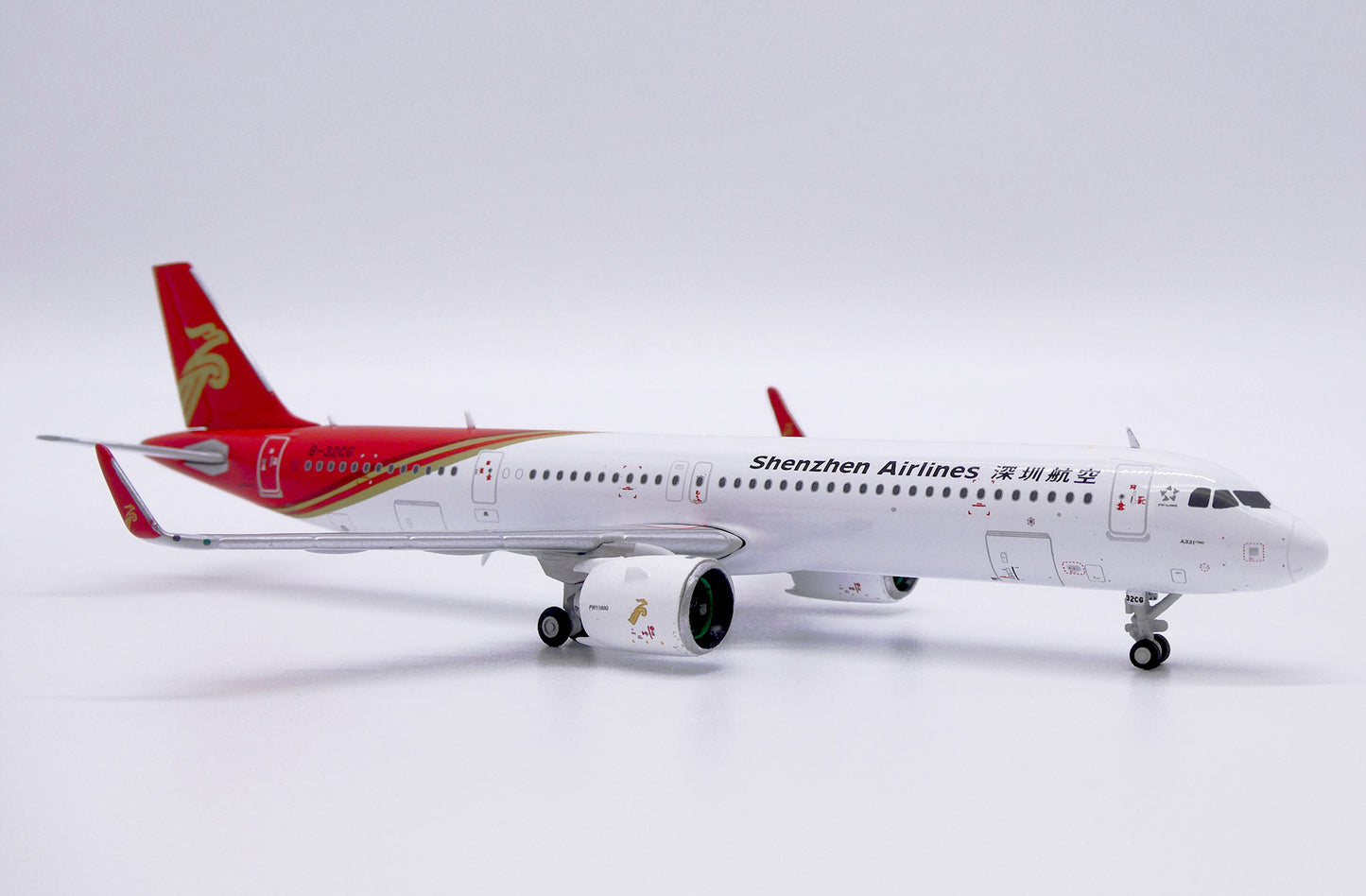 JCWINGS A321NEO SHENZHEN AIRLINES REG: B-32CG