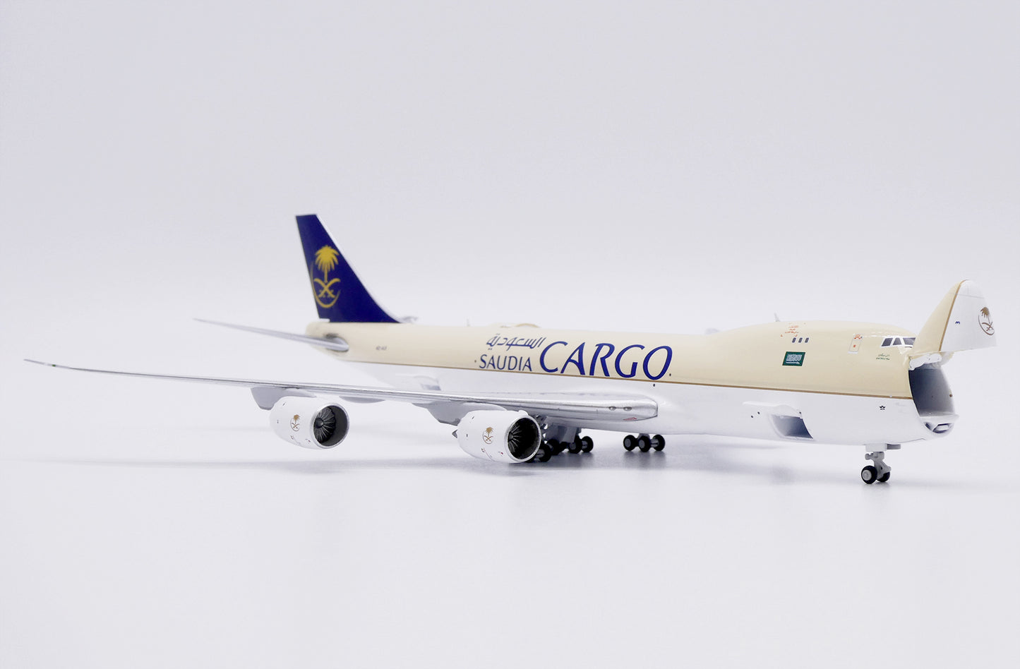 JC WINGS B747-8F SAUDIA CARGO (INTERACTIVE SERIES) REG: HZ-A13