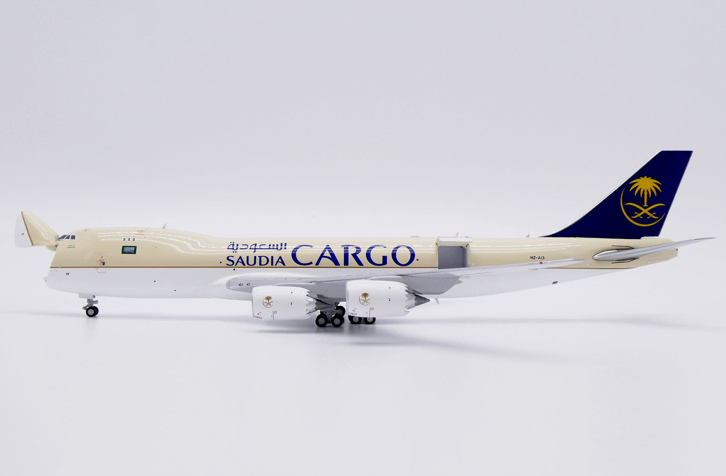 JC WINGS B747-8F SAUDIA CARGO (INTERACTIVE SERIES) REG: HZ-A13