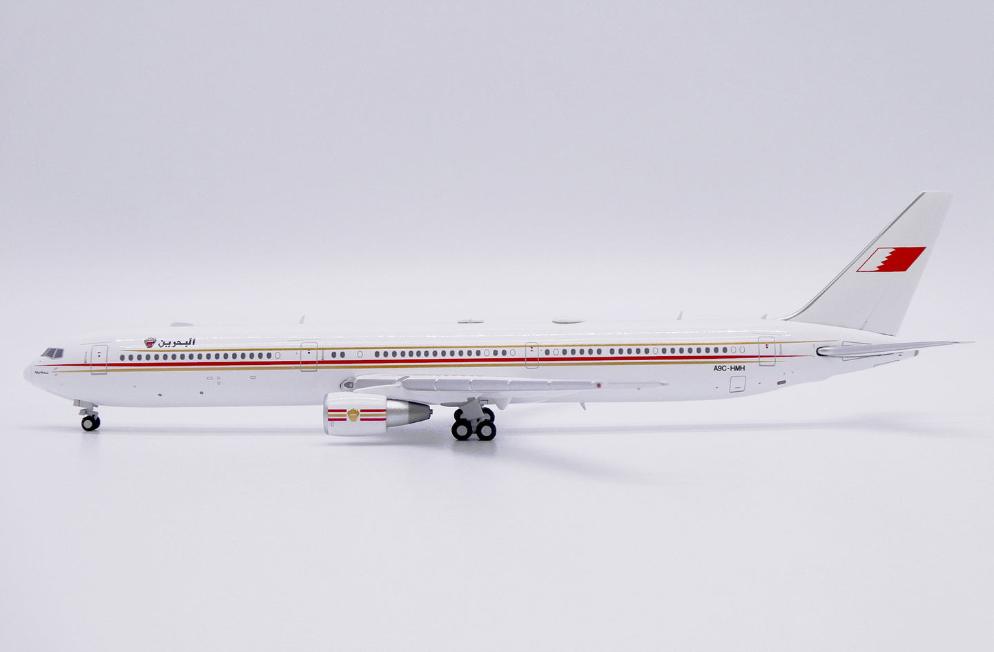 JC WINGS B767-400ER BAHRAIN ROYAL FLIGHT REG: A9C-HMH