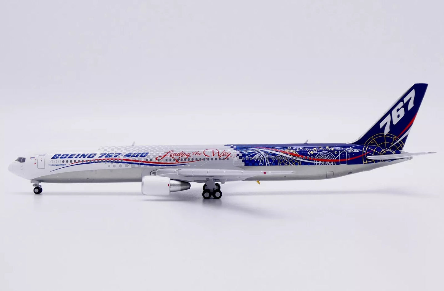 JC WINGS B767-400ER BOEING HOUSE COLOUR "LEADING THE WAY" (POLISHED) REG: N76400