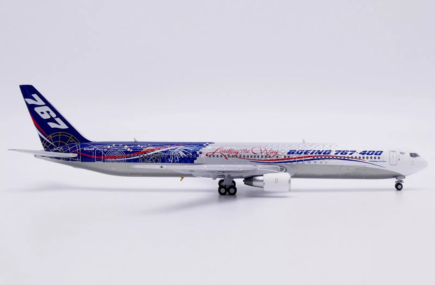 JC WINGS B767-400ER BOEING HOUSE COLOUR "LEADING THE WAY" (POLISHED) REG: N76400