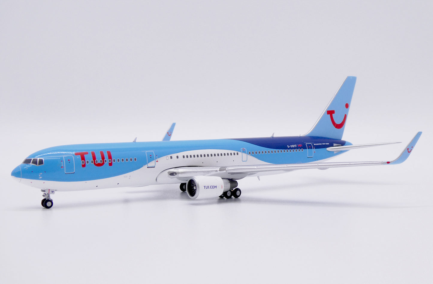 JC WINGS B767-300ER TUI REG: G-OBYF