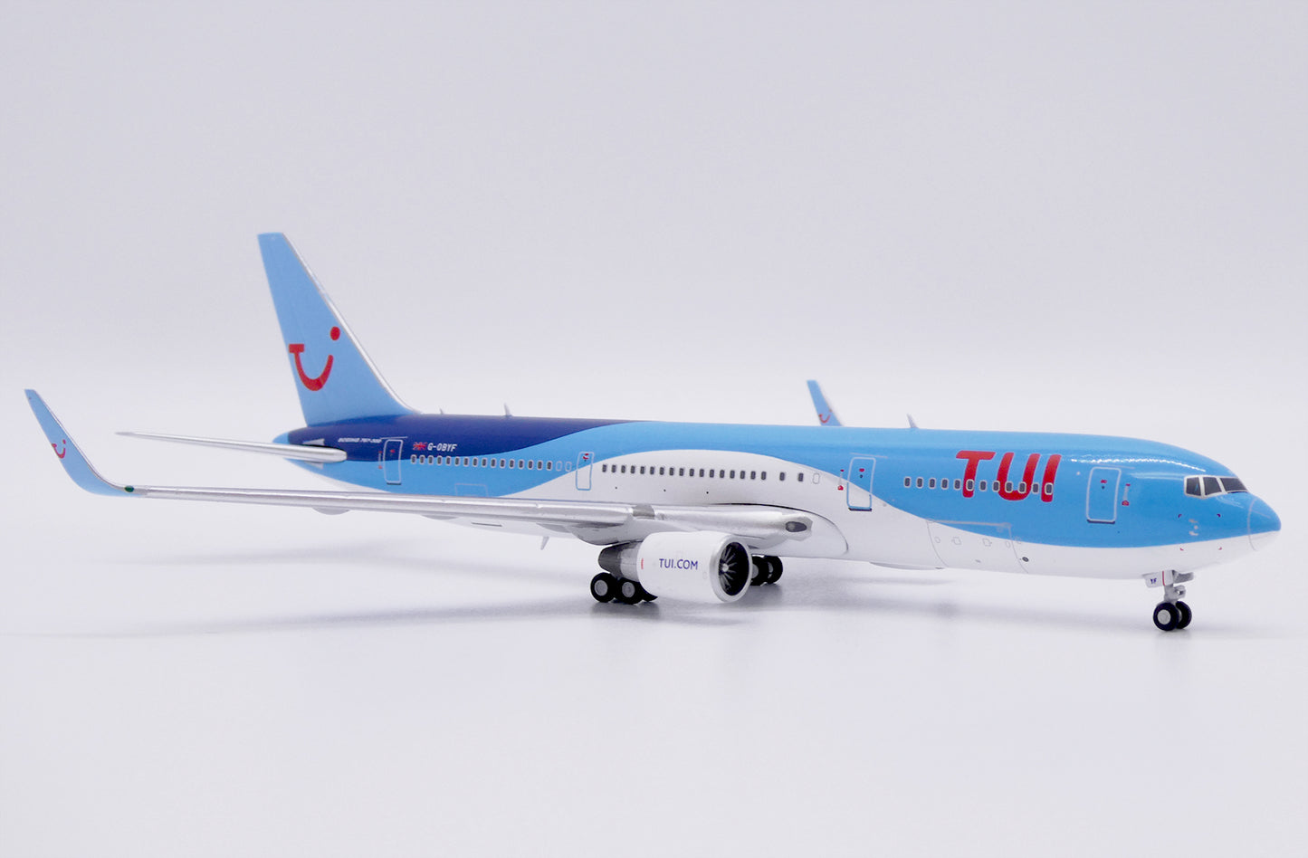 JC WINGS B767-300ER TUI REG: G-OBYF