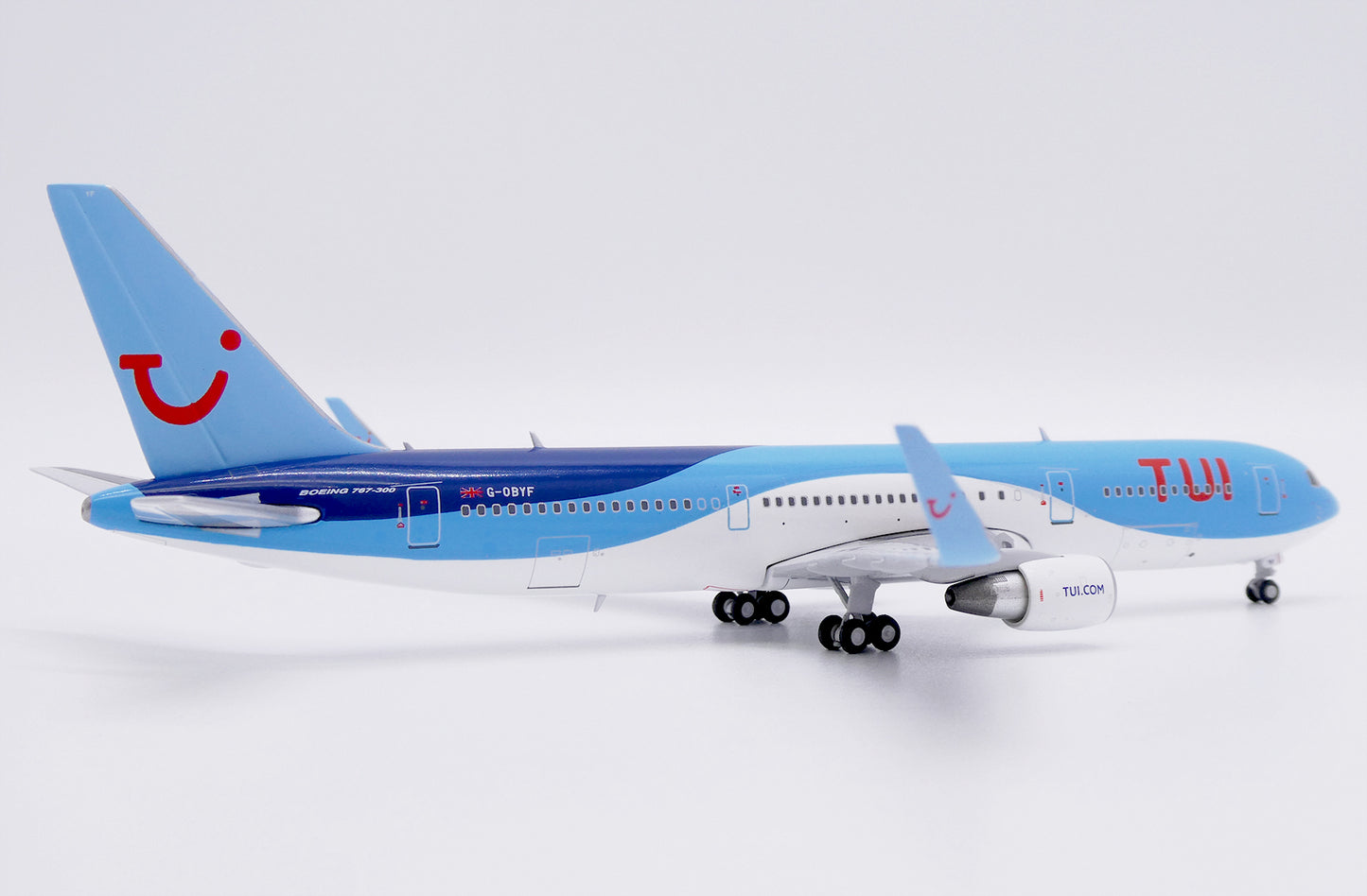 JC WINGS B767-300ER TUI REG: G-OBYF