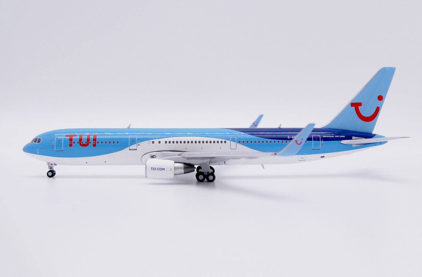 JC WINGS B767-300ER TUI REG: G-OBYF