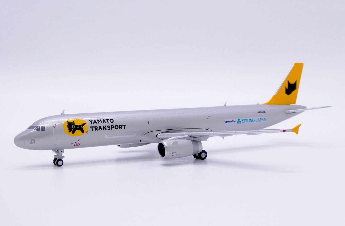 JC WINGS A321(P2F) YAMATO TRANSPORT REG: JA81YA
