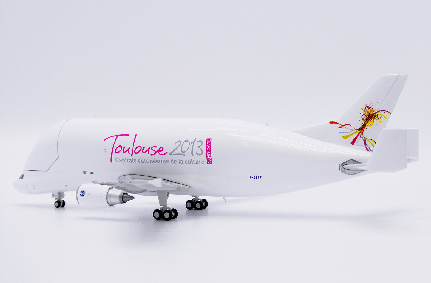 JC WINGS A300-600ST BELUGA INDUSTRIE "TOULOUSE 2013" (INTERACTIVE SERIES) REG: F-GSTF