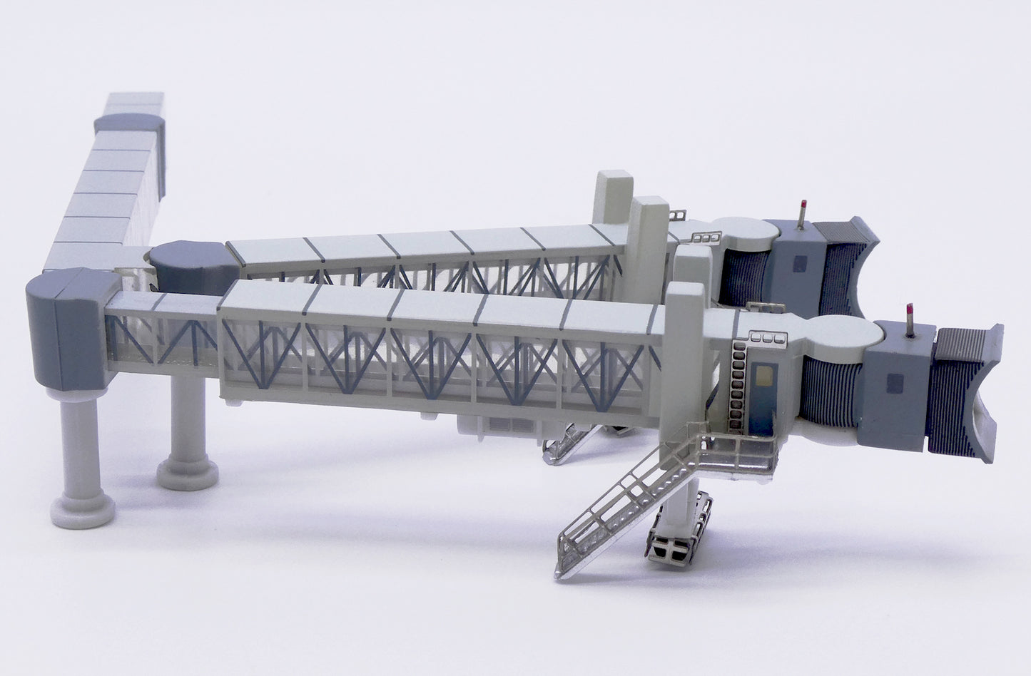 JC WINGS AIR PASSENGER BRIDGE FOR B747 (TRANSPARENT)