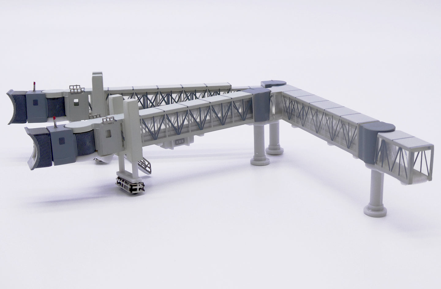 JC WINGS AIR PASSENGER BRIDGE FOR B747 (TRANSPARENT)