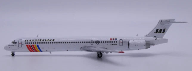 JC WINGS MD-90 SAS SCANDINAVIAN AIRLINES OC REG: LN-ROB