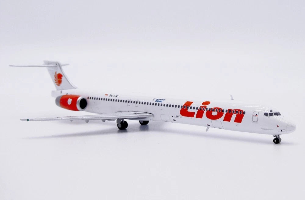 JC WINGS LH4398 MD-90 LION AIR REG: PK-LIK