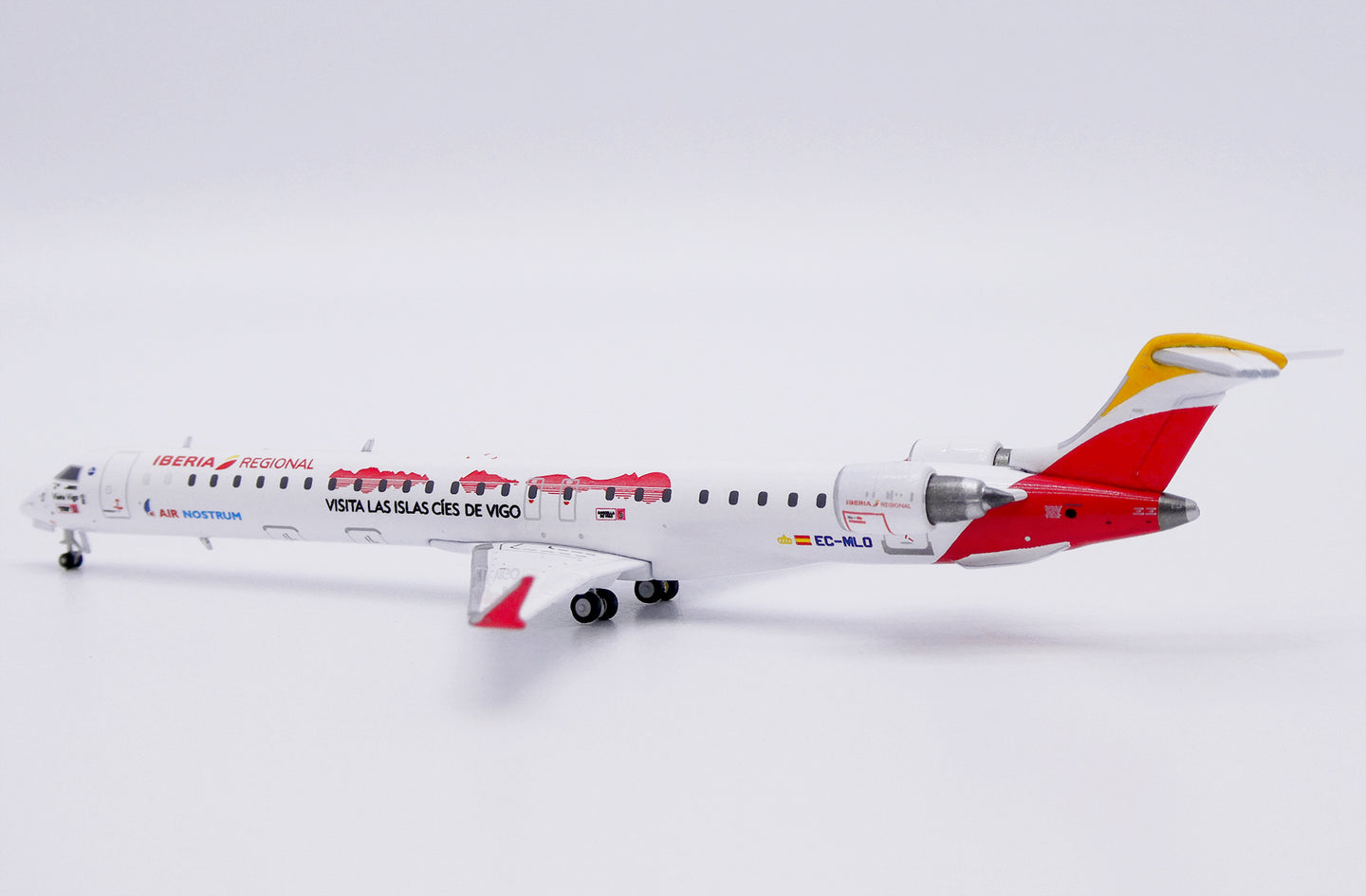 JC WINGS CRJ-1000ER IBERIA REGIONAL (AIR NOSTRUM) "VISITA VIGO" REG: EC-MLO