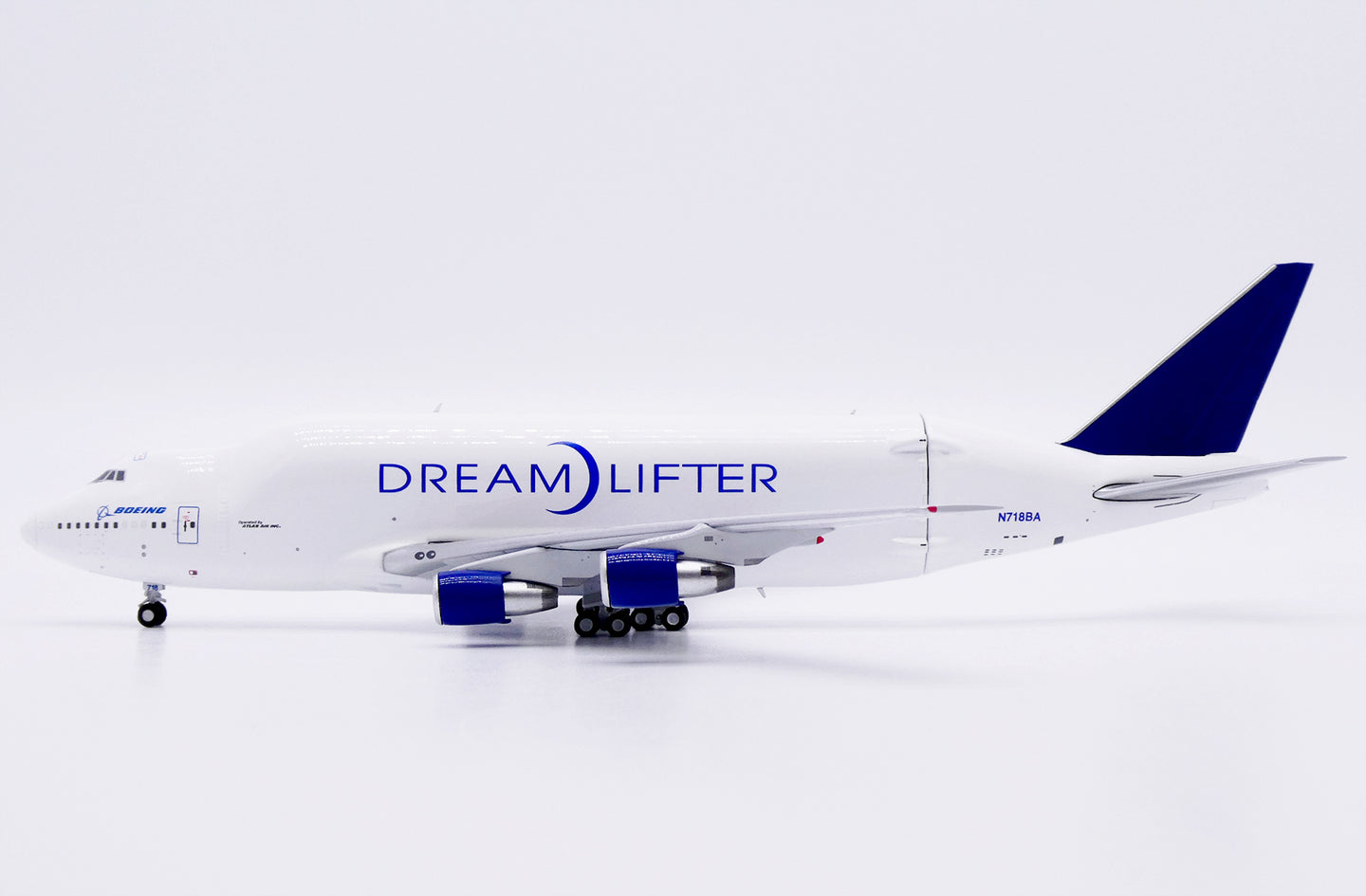 JC WINGS B747-400LCF DREAMLIFTER BOEING COMPANY (INTERACTIVE SERIES) REG: N718BA