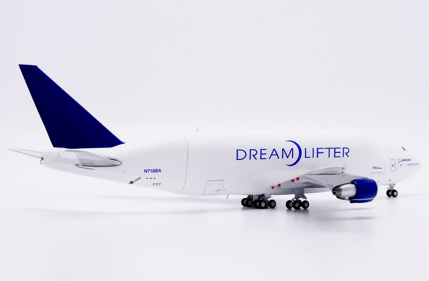 JC WINGS B747-400LCF DREAMLIFTER BOEING COMPANY (INTERACTIVE SERIES) REG: N718BA