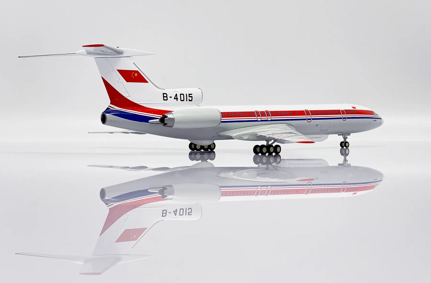 JC WINGS TUPOLEV TU-154M CHINESE AIR FORCE REG:B-4015