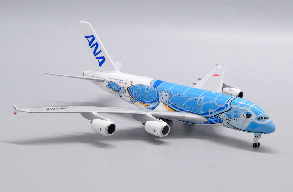 JC WINGS A380 ALL NIPPON AIRWAYS "FLYING HONU - LANI" REG: JA381A