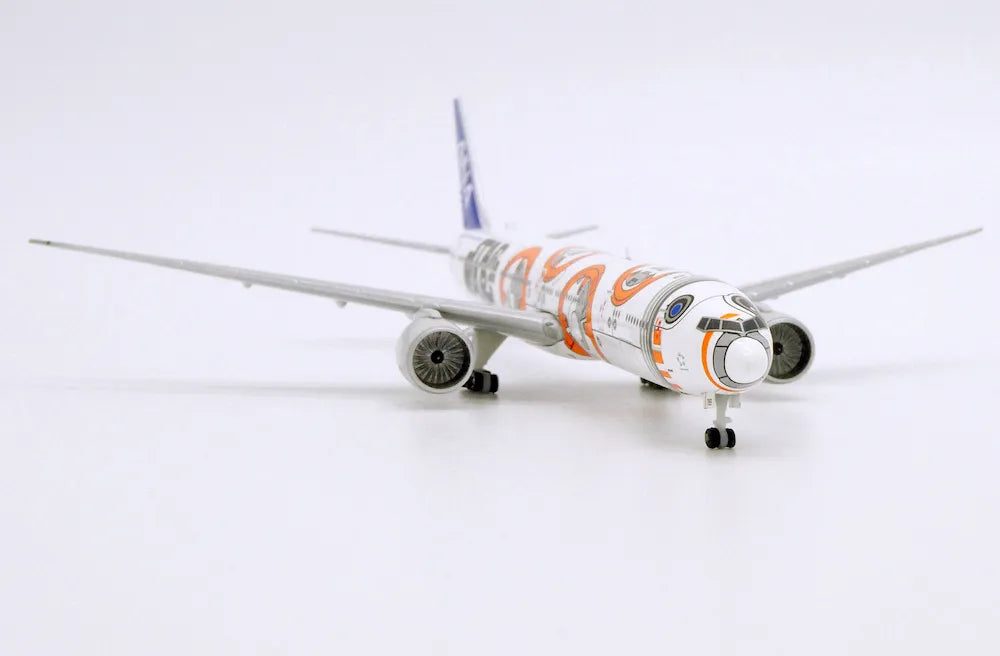 JC WINGS B777-300ER ALL NIPPON AIRWAYS (ANA) "BB-8 STAR WARS" REG: JA789A