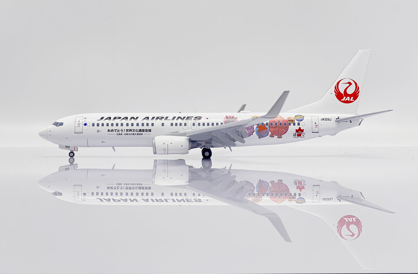 JC WINGS B737-800 JAPAN AIRLINES "JOMON LIVERY" (FLAPS DOWN) REG: JA329J