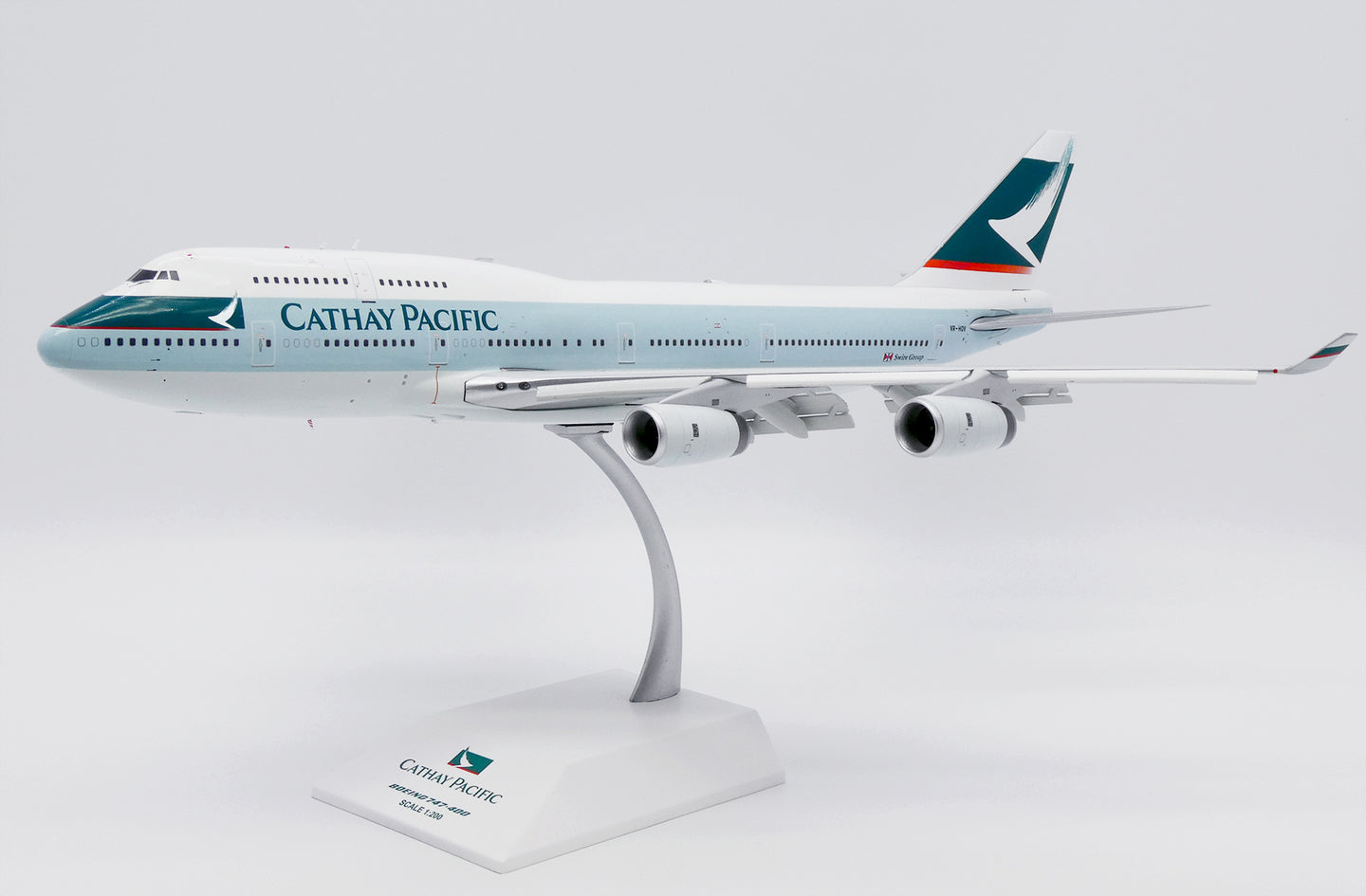 JC WINGS  B747-400 CATHAY PACIFIC (FLAPS DOWN) REG: VR-HOV