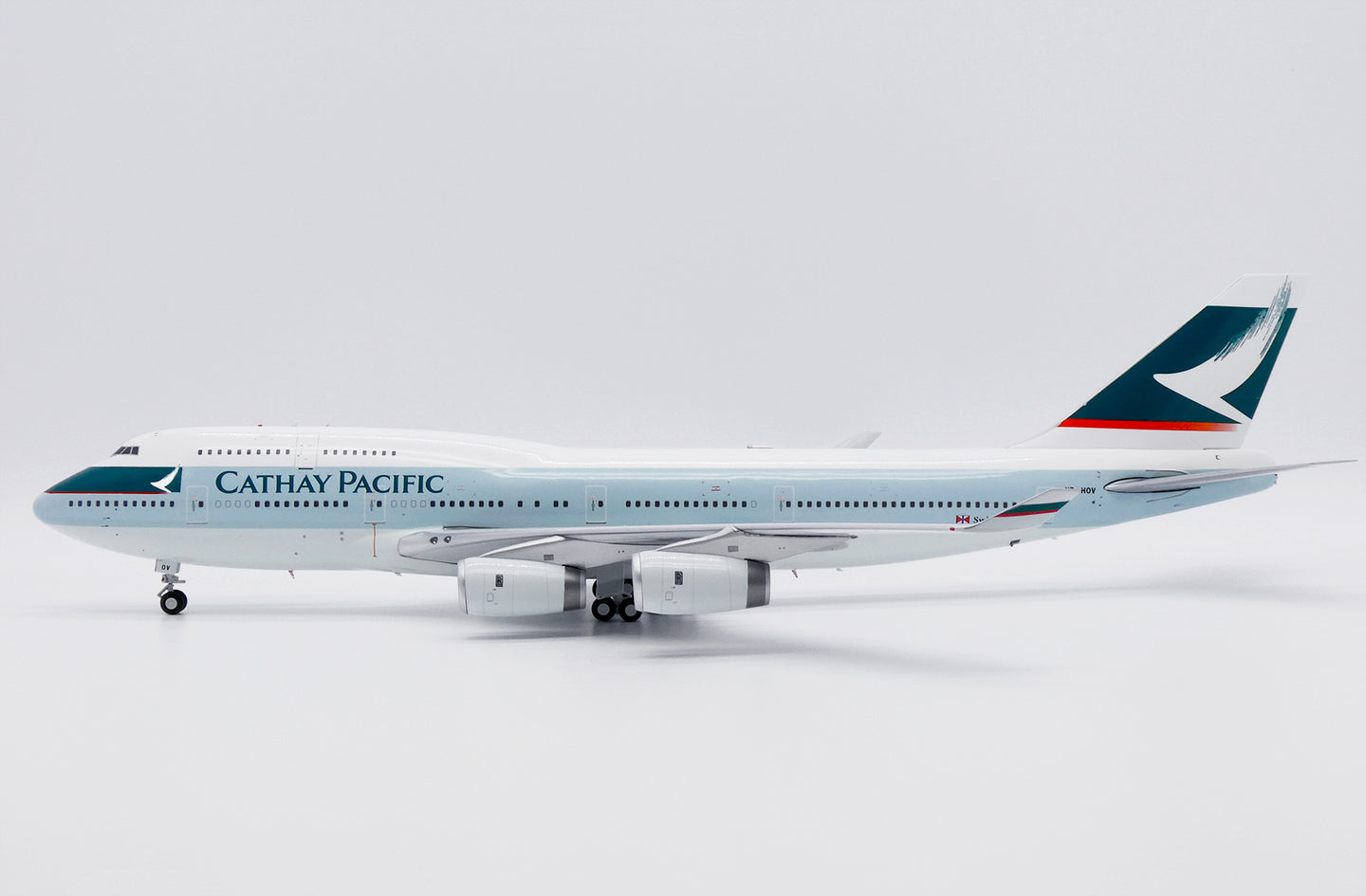 JC WINGS B747-400 CATHAY PACIFIC REG: VR-HOV