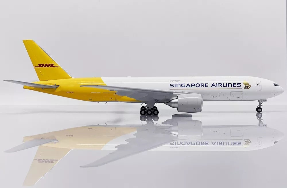 JC WINGS B777-200LRF SINGAPORE AIRLINES (INTERACTIVE SERIES) REG: 9V-DHA