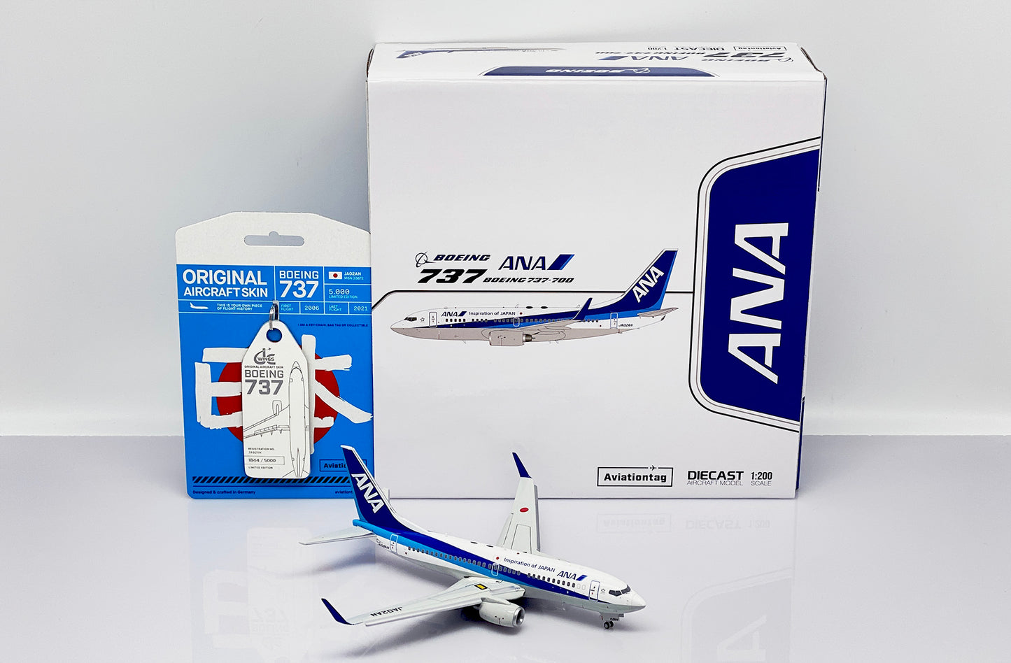 JC WINGS B737-700 ALL NIPPON AIRWAYS (FLAPS DOWN) REG: JA02AN
