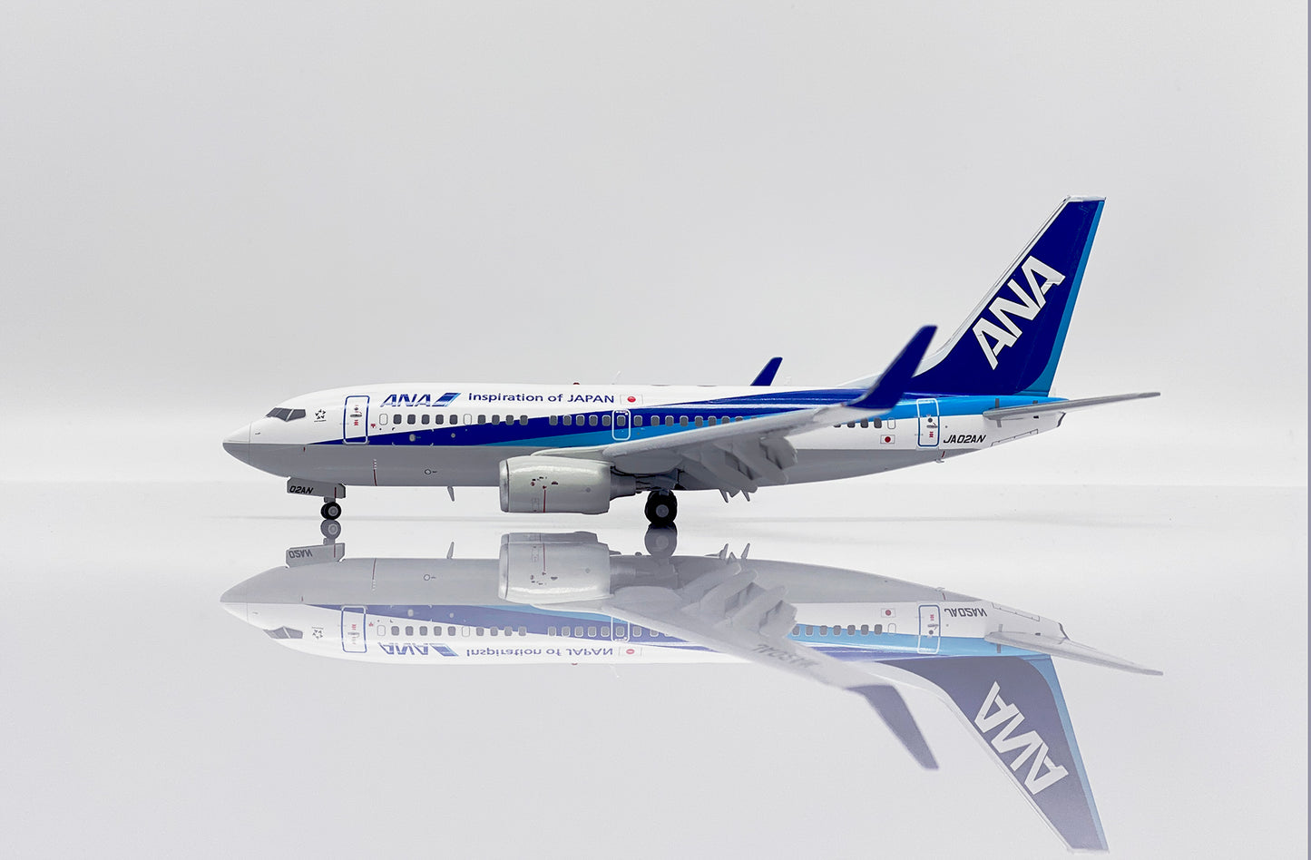 JC WINGS B737-700 ALL NIPPON AIRWAYS (FLAPS DOWN) REG: JA02AN