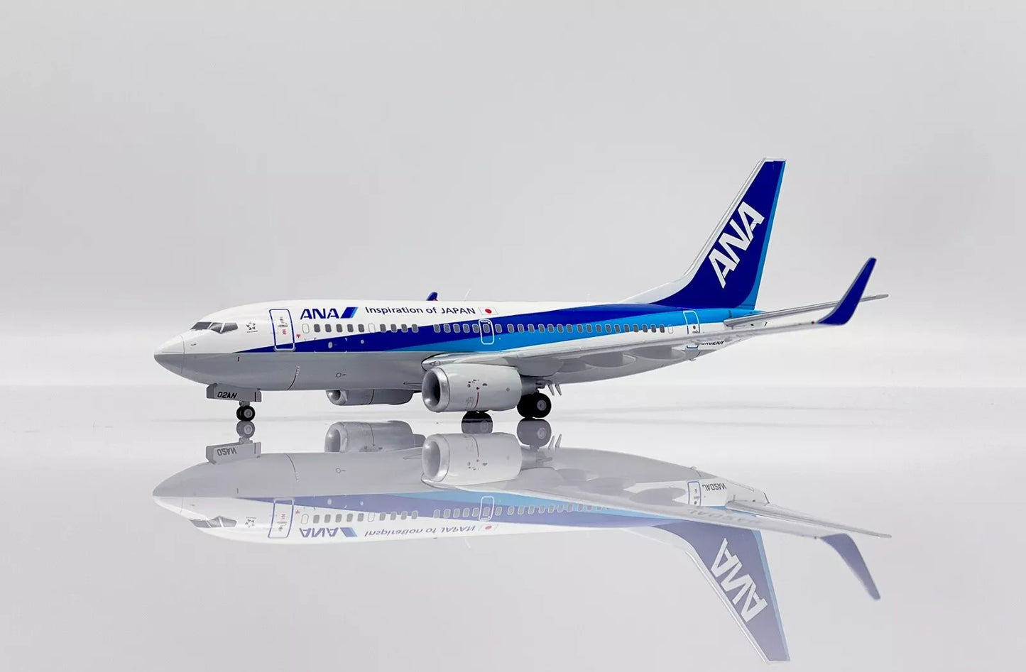 JCWINGS B737-700 ALL NIPPON AIRWAYS REG: JA02AN
