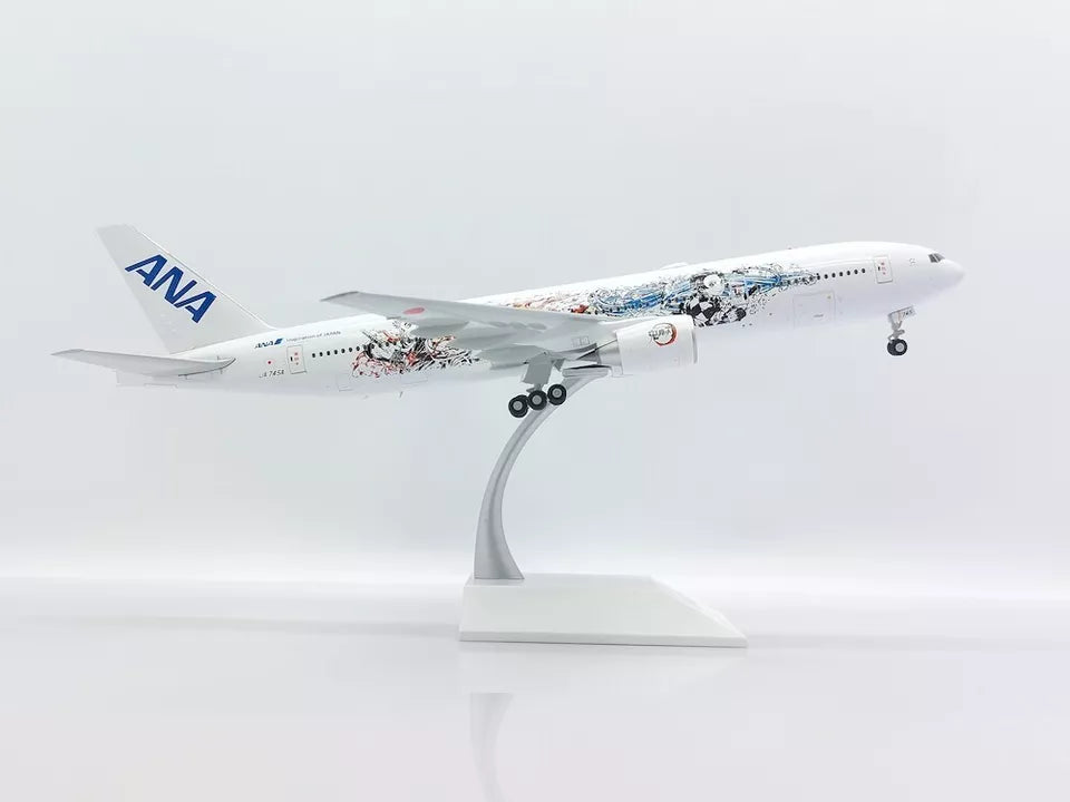JCWINGS B777ALL NIPPON AIRWAYS 'DEMON SLAYER: KIMETSU NO YAIBA' REG: JA745A