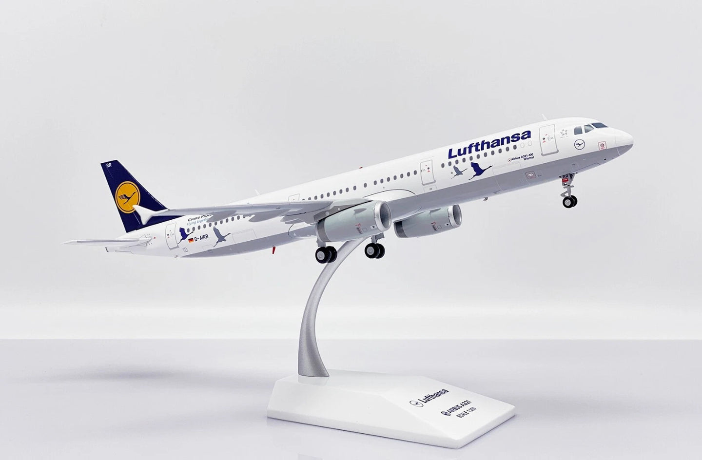 JC WINGS A321 LUFTHANSA "CRANE PROTECTION GERMANY" REG: D-AIRR