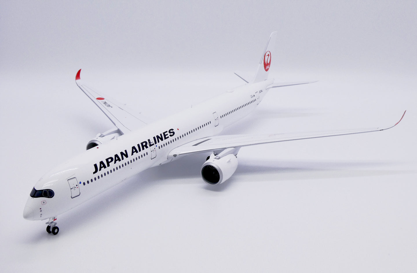 JCWINGS A350-1000XWB JAPAN AIRLINES REG: JA01WJ