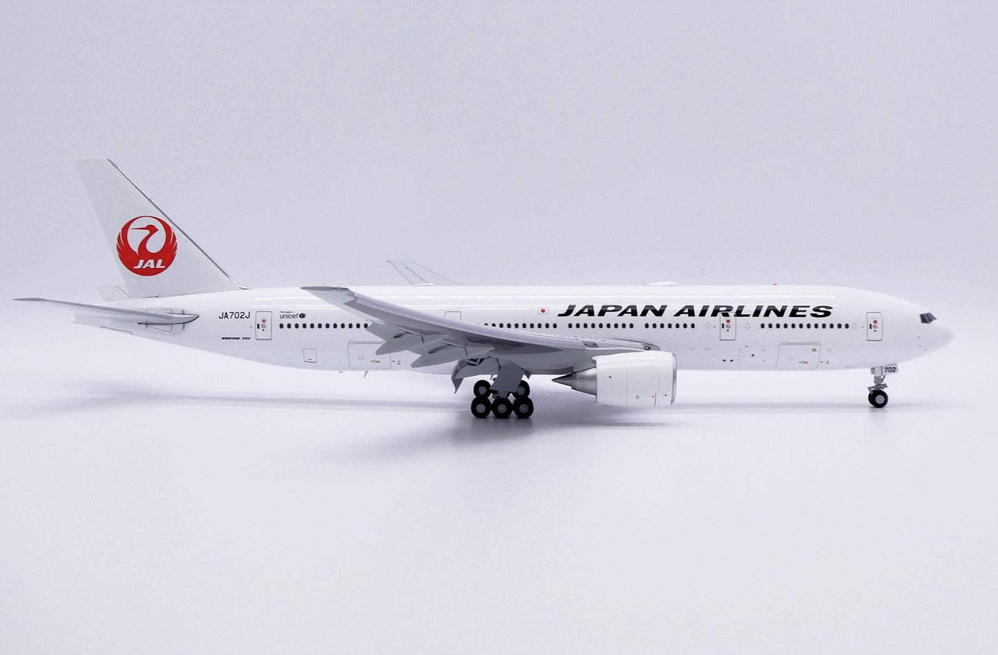 JC WINGS B777-200ER JAPAN AIRLINES (FLAPS DOWN) REG: JA702J
