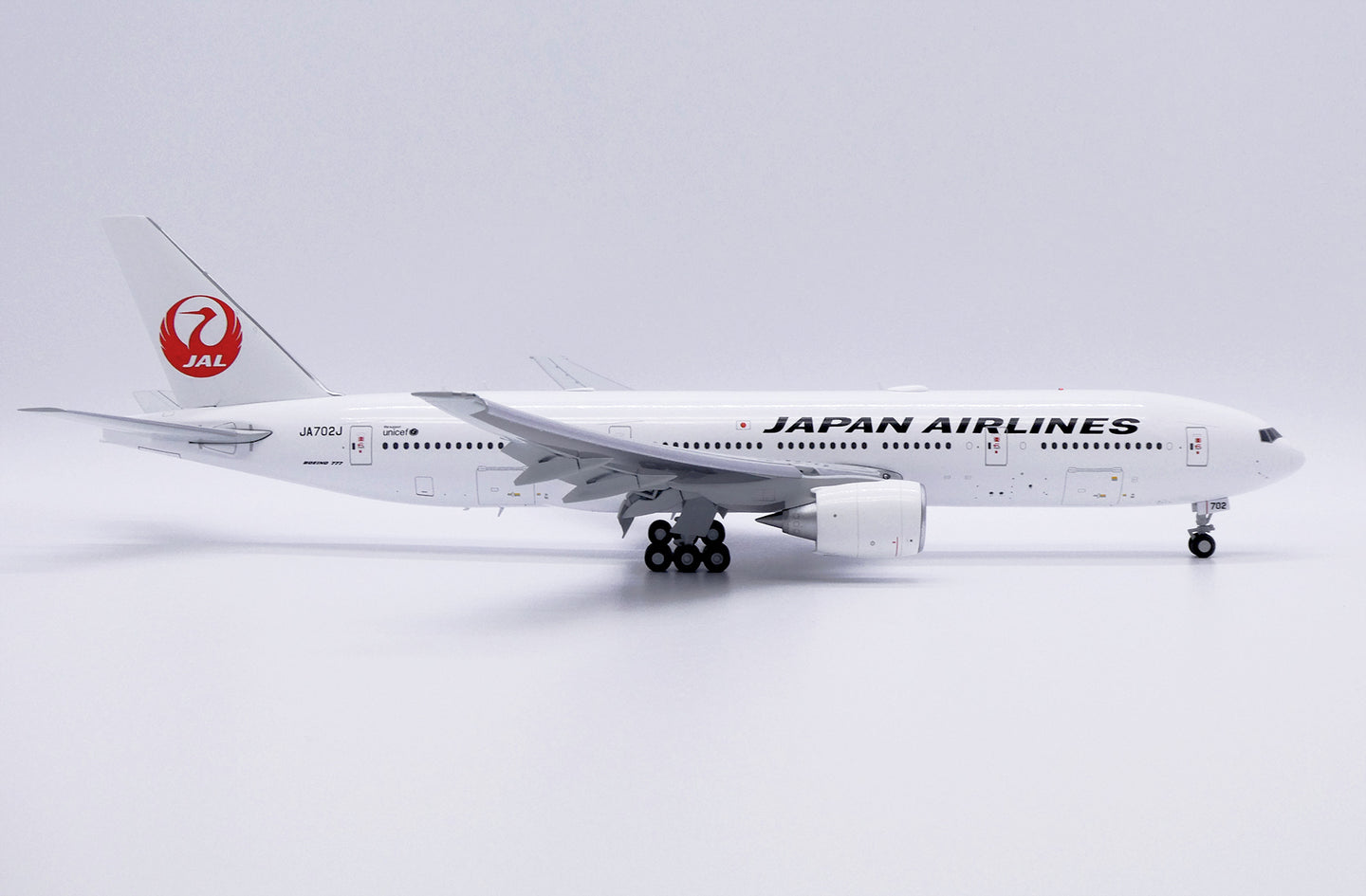 JC WINGS B777-200ER JAPAN AIRLINES (FLAPS DOWN) REG: JA702J