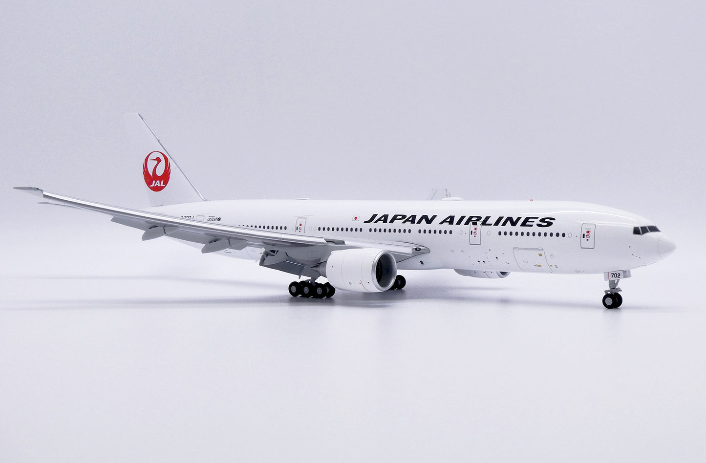 JC WINGS B777-200ER JAPAN AIRLINES (FLAPS DOWN) REG: JA702J