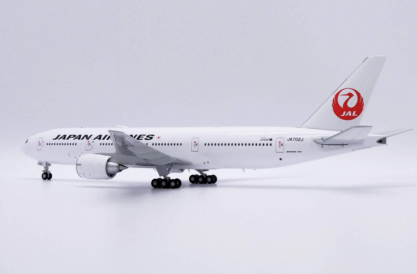 JC WINGS B777-200ER JAPAN AIRLINES REG: JA702J