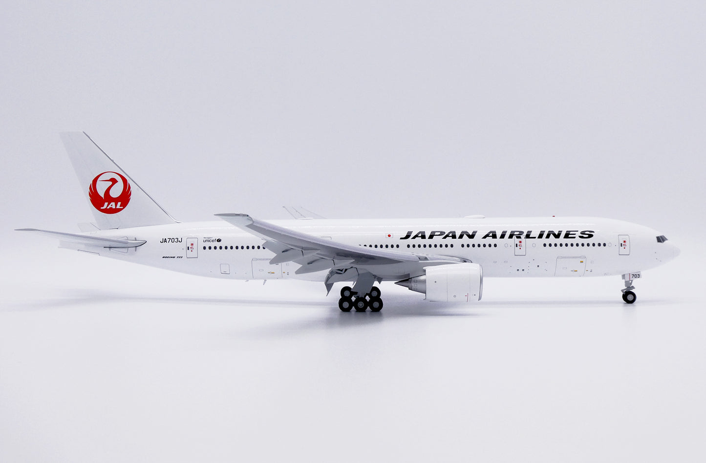 JC WINGS B777-200ER JAPAN AIRLINES (FLAPS DOWN) REG: JA703J