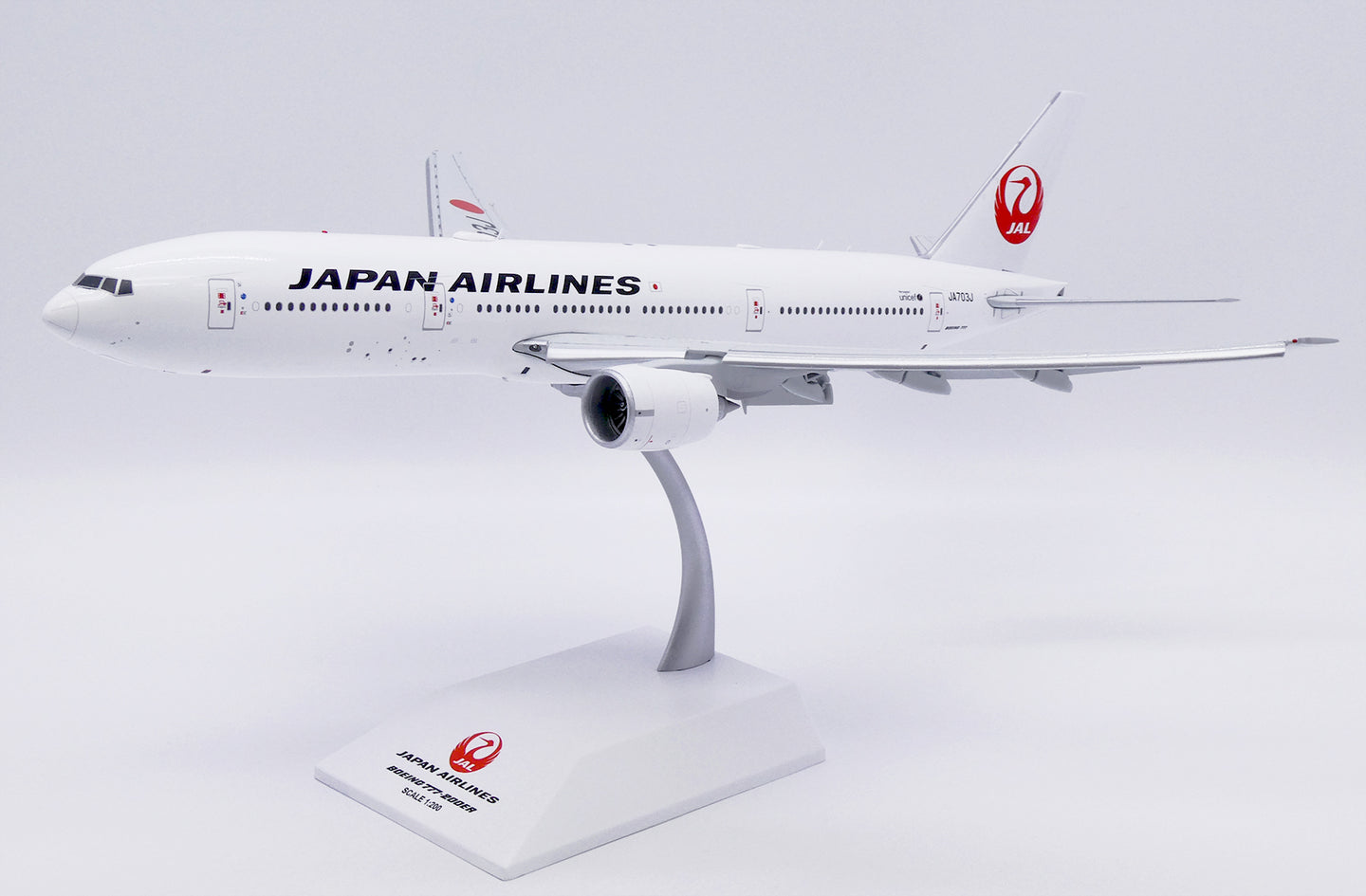 JC WINGS B777-200ER JAPAN AIRLINES (FLAPS DOWN) REG: JA703J