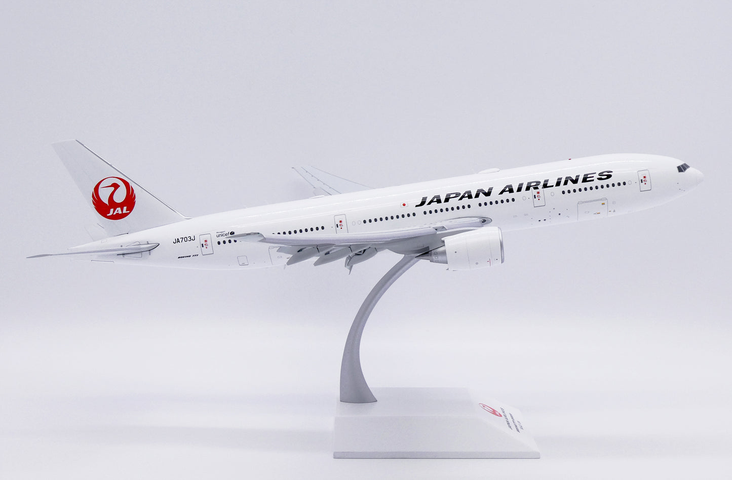 JC WINGS B777-200ER JAPAN AIRLINES (FLAPS DOWN) REG: JA703J