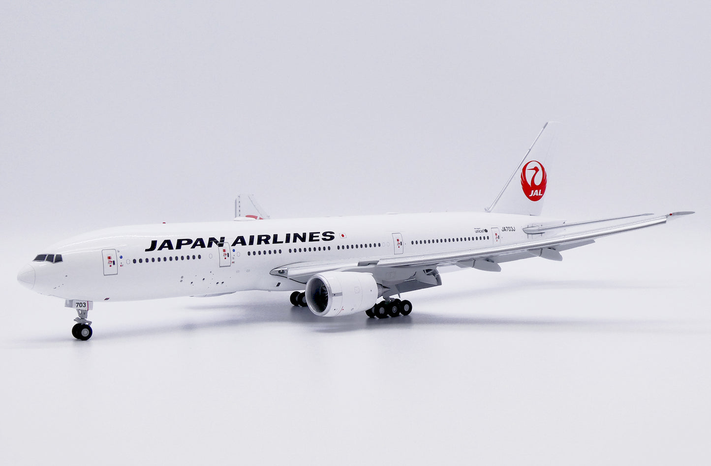 JC WINGS B777-200ER JAPAN AIRLINES (FLAPS DOWN) REG: JA703J