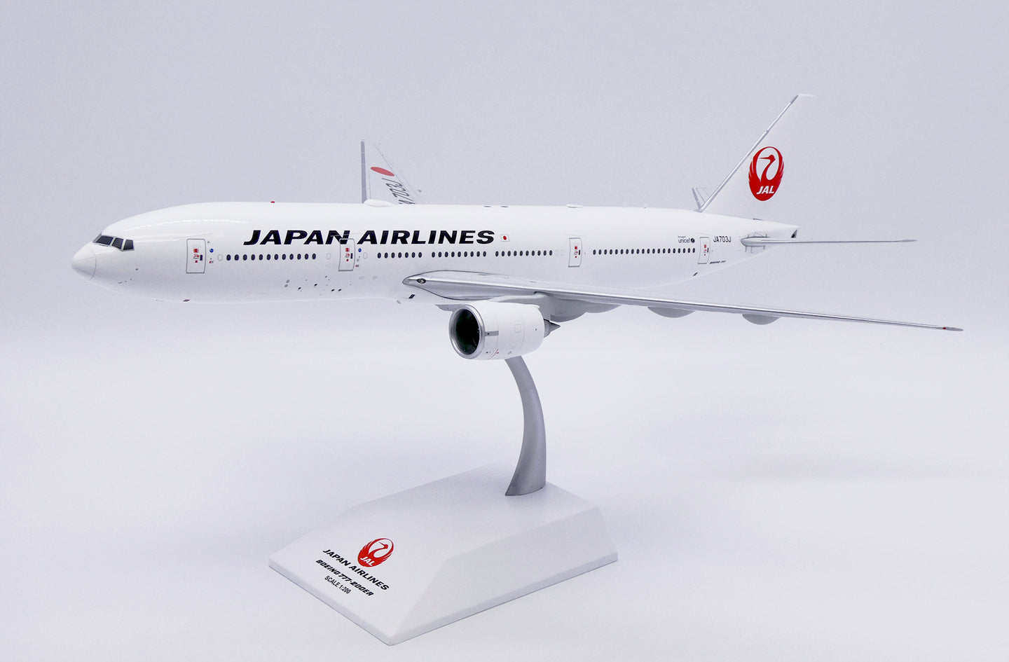 JC WINGS B777-200ER JAPAN AIRLINES REG: JA703J