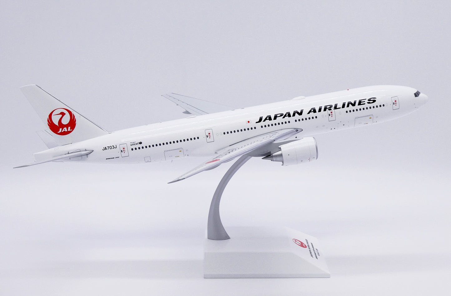 JC WINGS B777-200ER JAPAN AIRLINES REG: JA703J