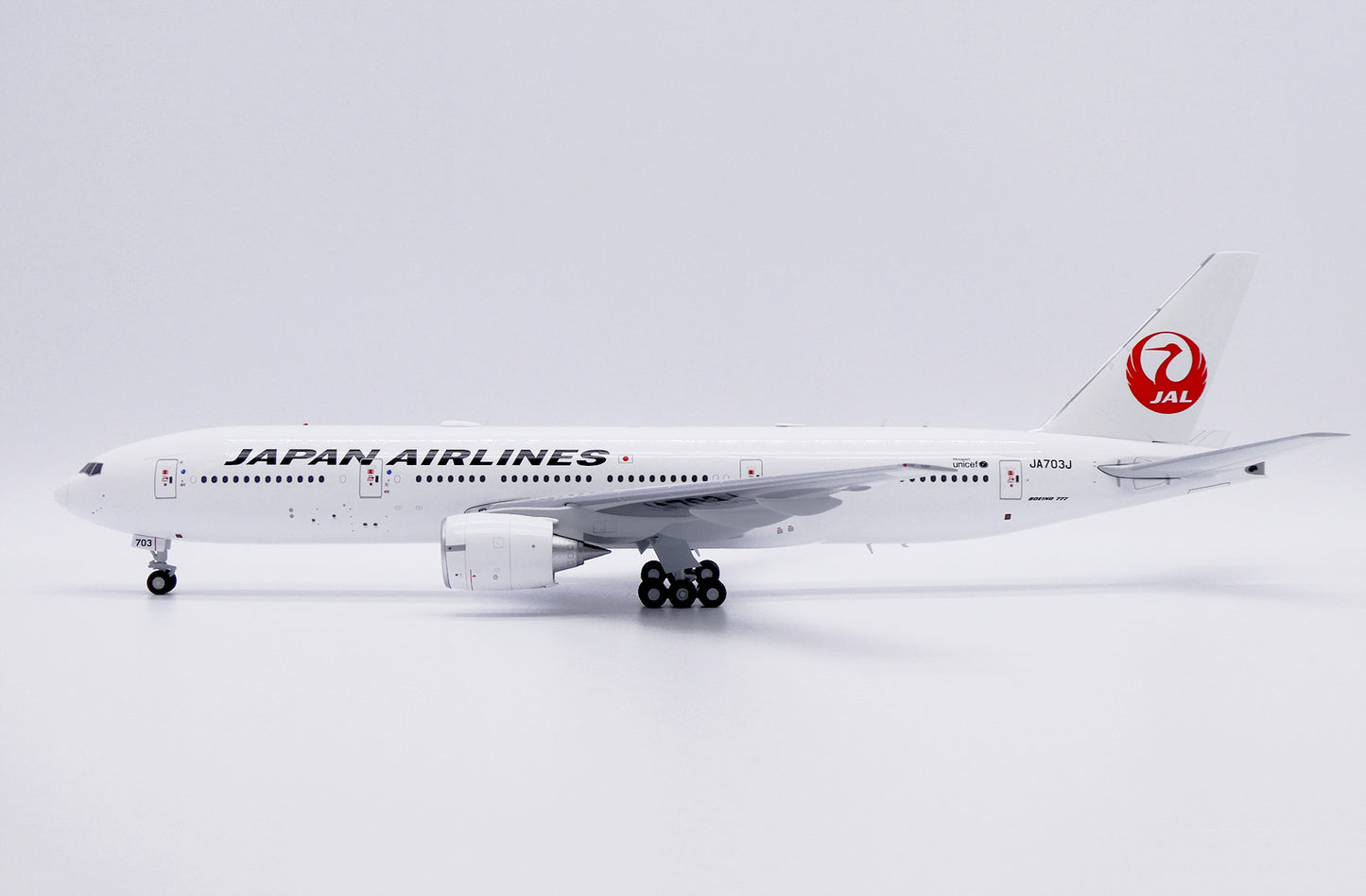 JC WINGS B777-200ER JAPAN AIRLINES REG: JA703J